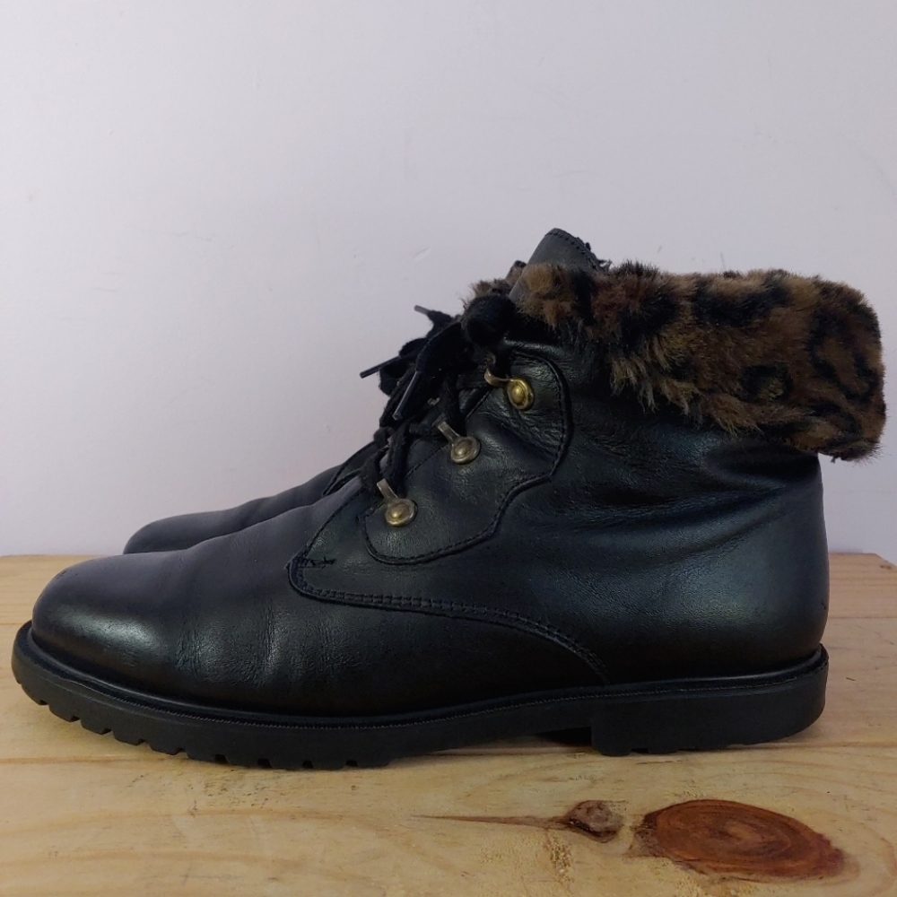 Vintage 90's La Canadienne black leather wint boots size 9.5 US, made in Canada
